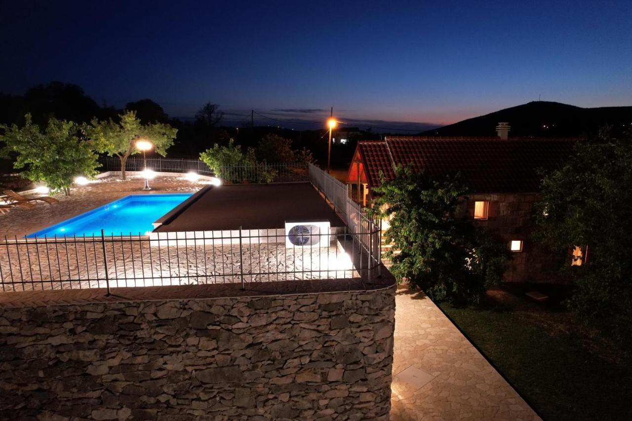 Patakun Holiday Home For 5, With Heated Pool Lecevica Экстерьер фото