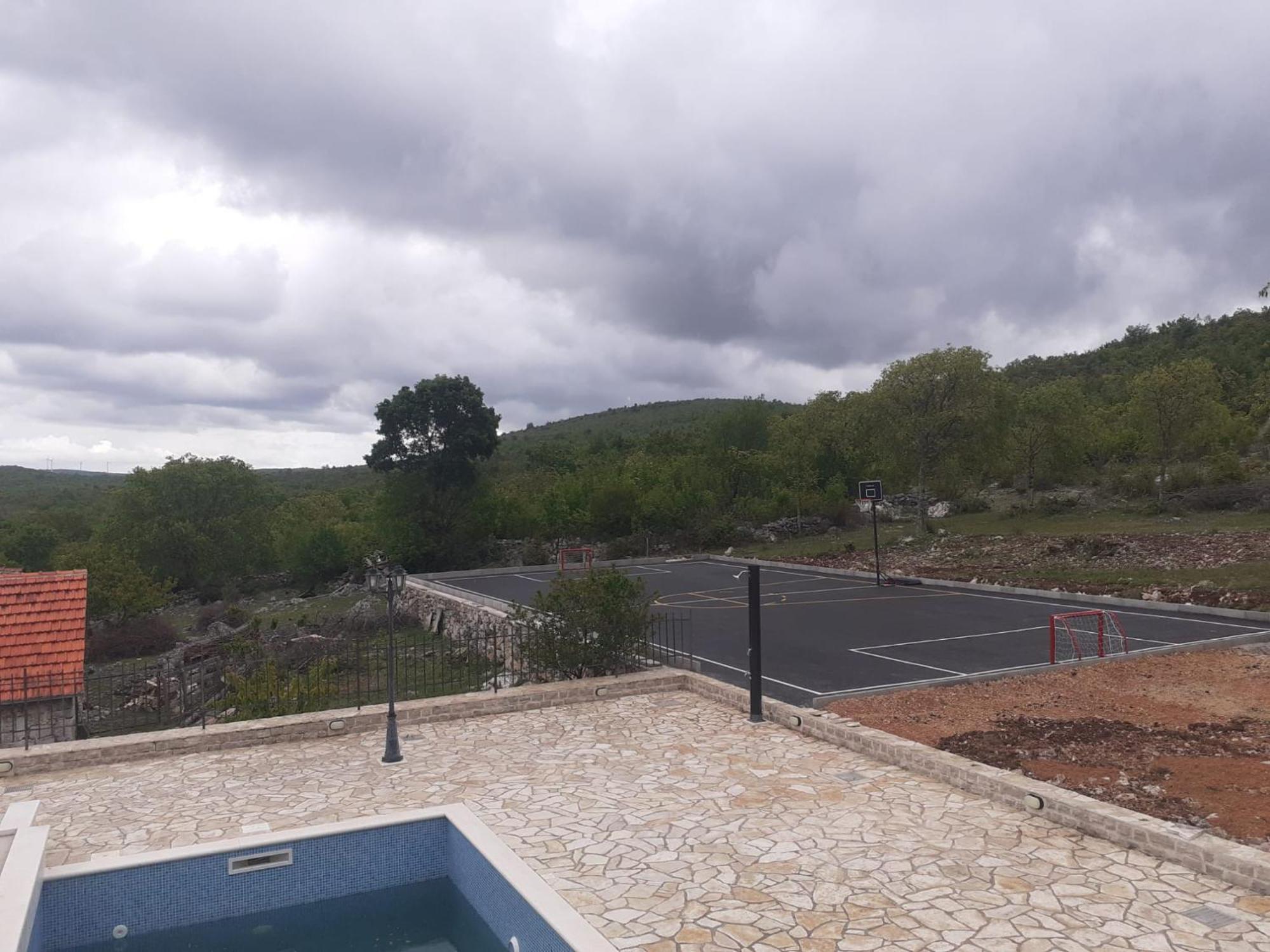 Patakun Holiday Home For 5, With Heated Pool Lecevica Экстерьер фото